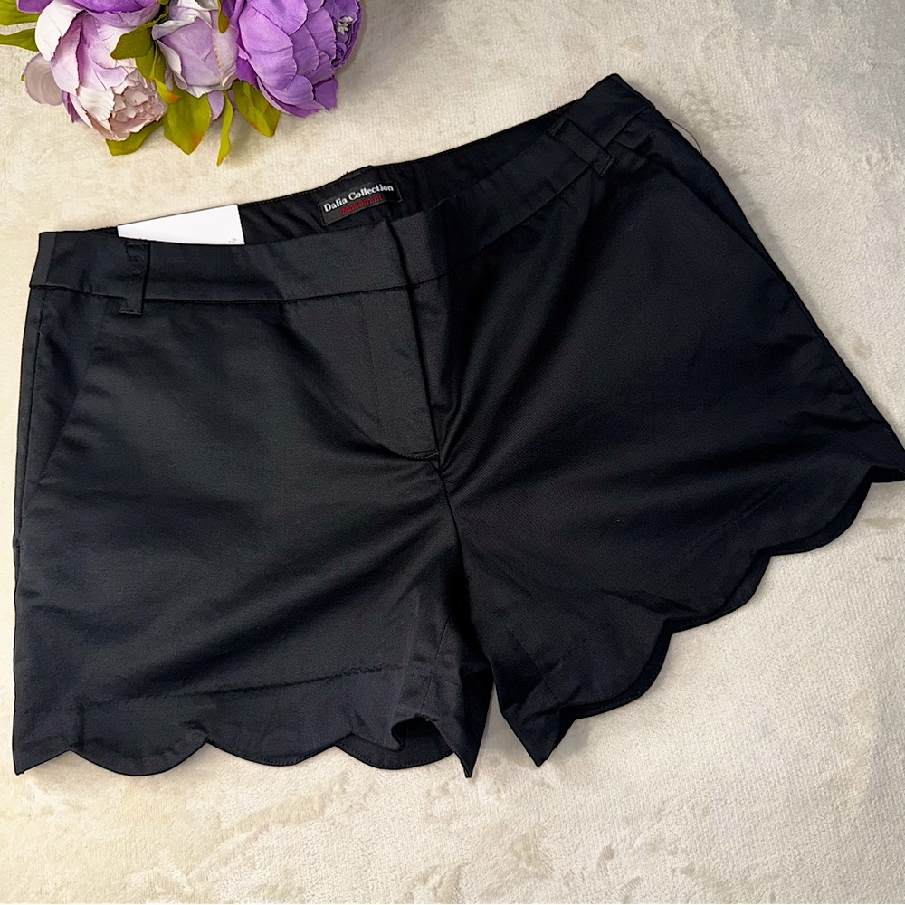 FINAL PRICE!!  NWT Dalia Collection Black Scalloped Hem Low Rise Shorts